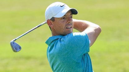 Rory McIlroy takes a shot during the 2022 DP World Tour Championship at the Earth Course, Dubai