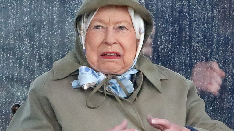 The Queen fashion hack wardrobe malfunction Storm Dudley - Queen Elizabeth II watches her hoses 'Lancer IV' & 'Tower Bridge' compete in the Four Year Old Hunter & Heavyweight Hunter classes as she attends day 1 of the Royal Windsor Horse Show in Home Park on May 8, 2019 in Windsor, England
