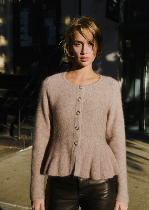 Karlie Cardigan - Light Beige - Merino Wool - S&eacute;zane