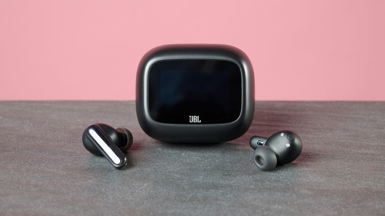 JBL Live Beam 4 on table with screen off