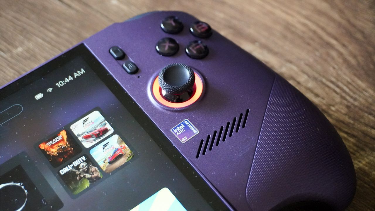 MSI Claw 8 EX AI+