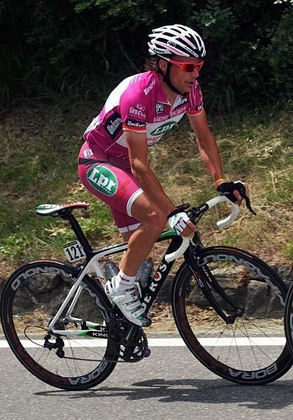 Danilo Di Luca (LPR Brakes) climbs out of the saddle.