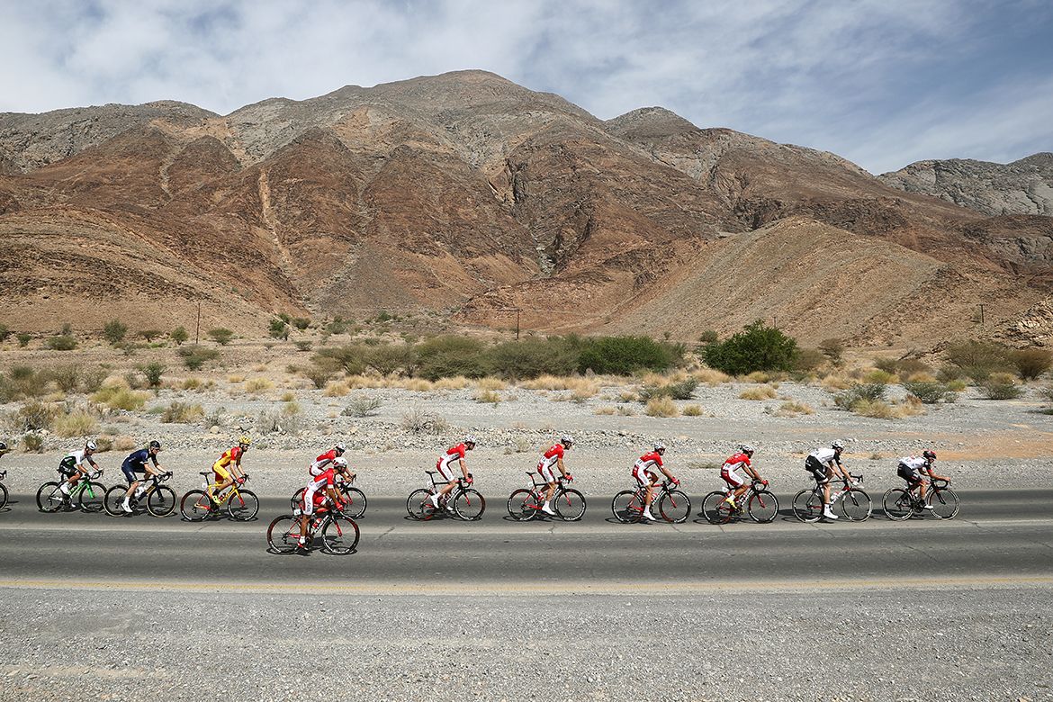 The peloton on stage 1 of the Tour of Oman.