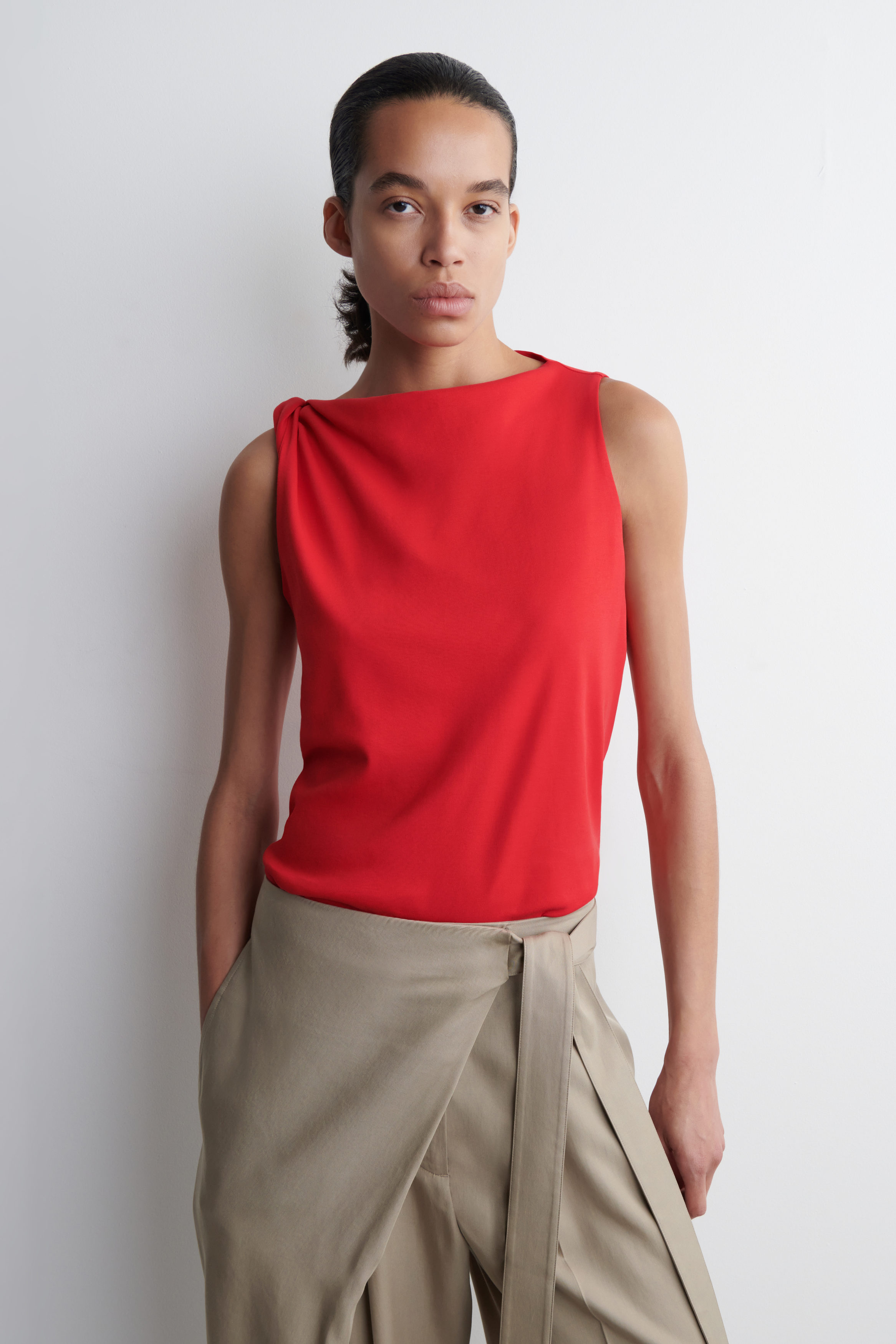 Twist-Detail Cotton Top