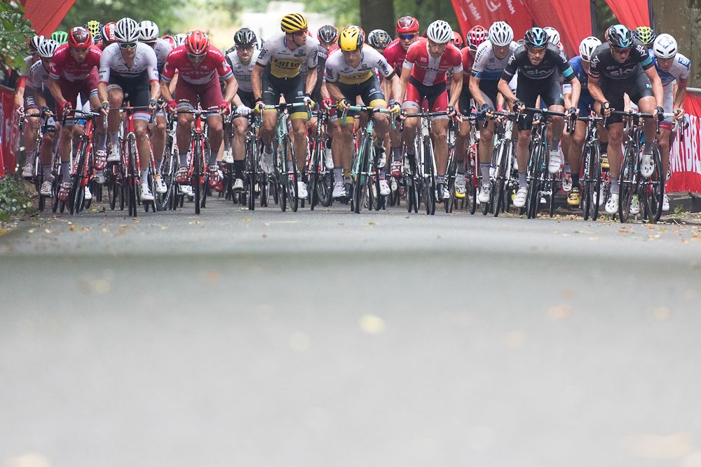 Athletes ride in the pack during the Euroeyes Cyclassics Hamburg