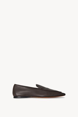 Awar Flat Loafer in Leather