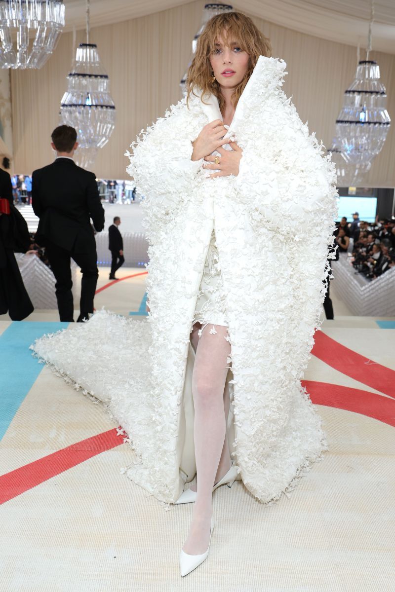 maya hawke at the met gala 2023