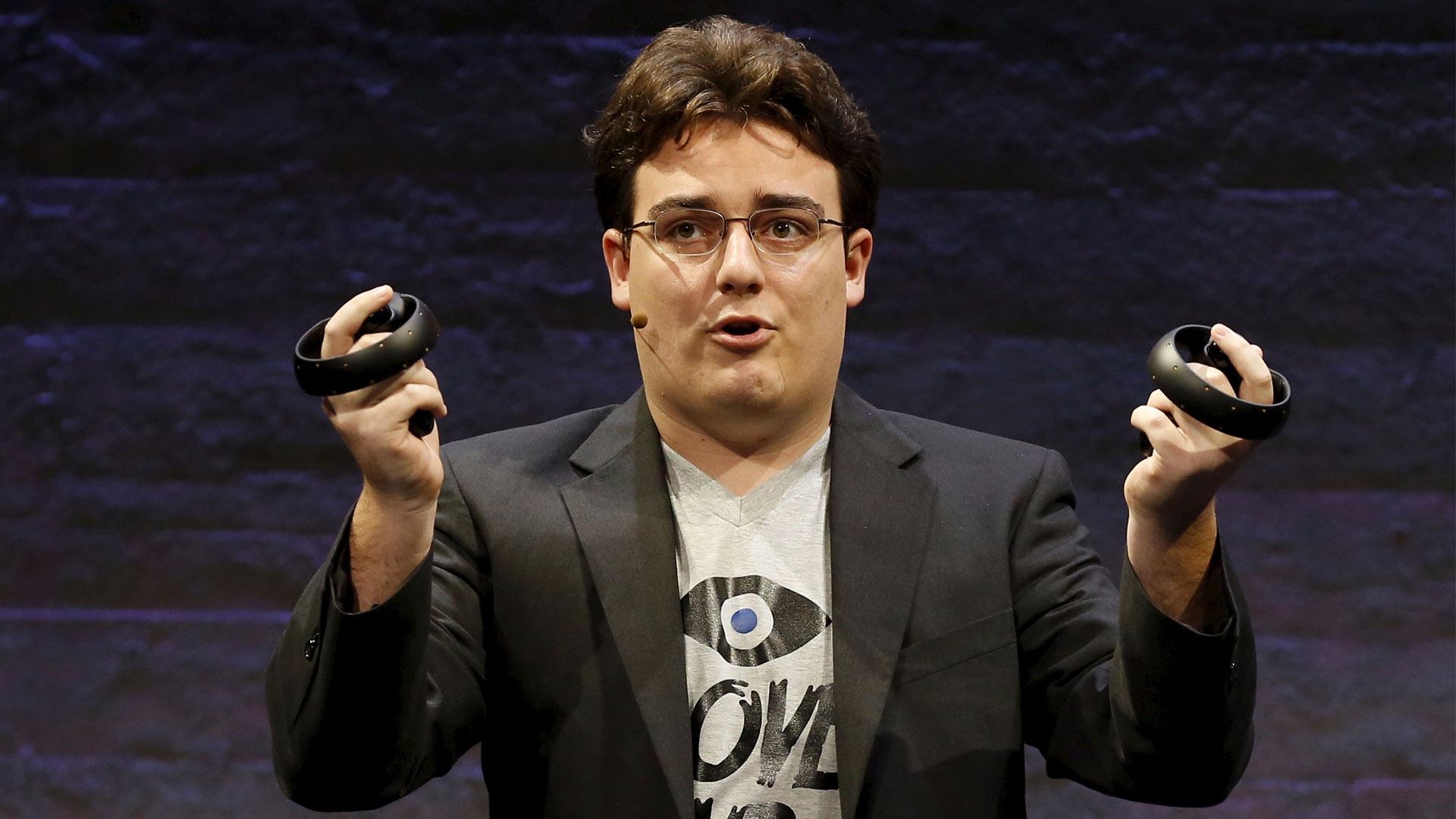 Oculus Rift sales will continue as $500 million in lawsuit damages cut in half