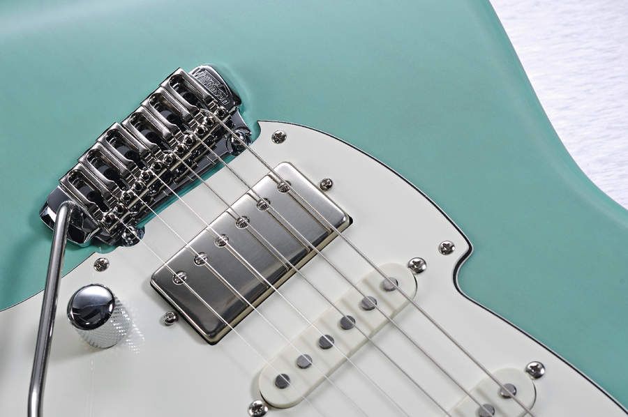 The Super 60 HB features a Wilkinson-designed, nickel-covered PAF-alike.