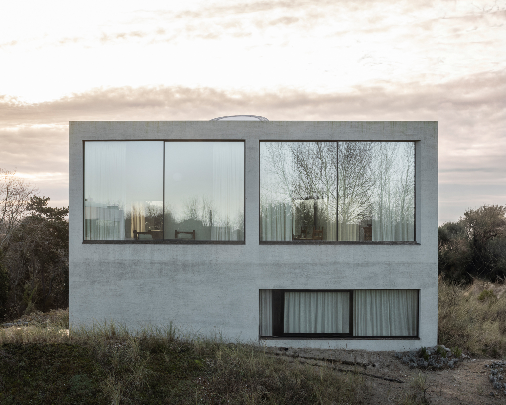 Villa Nouvelle Vague, Belgium, by Magalie Munters