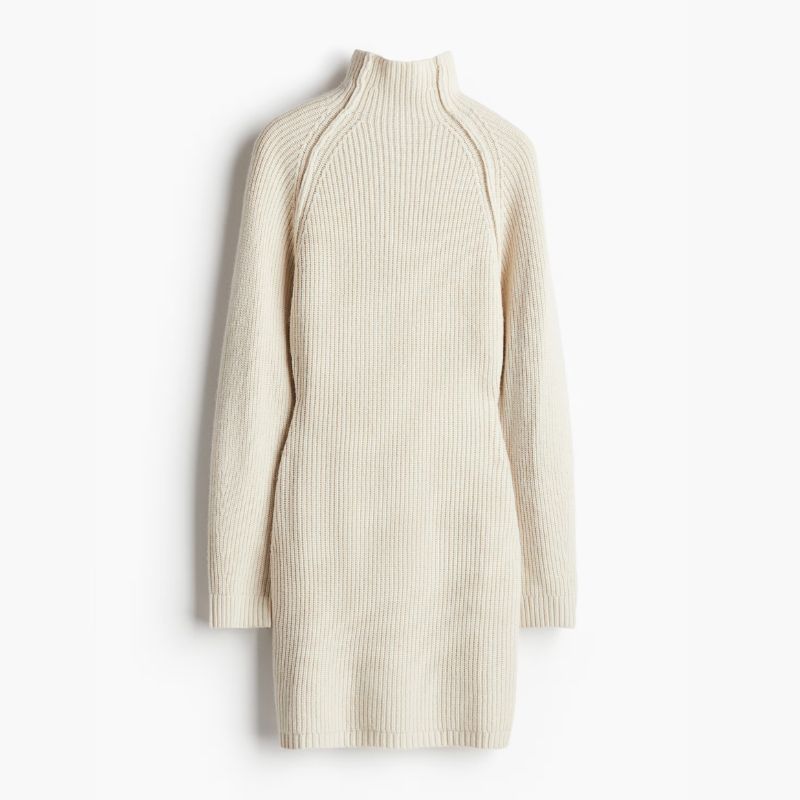 Rib-knit turtleneck dress cut out