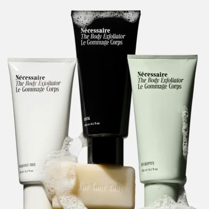 Necessaire body exfoliator in three different scents and 'Love Your Body' soap