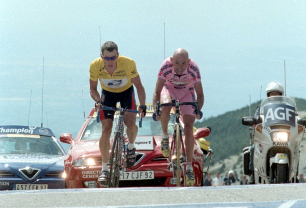 Lance Armstrong and Marco Pantani approach the finish of Mont Ventoux shoulder-to-shoulder in 2000