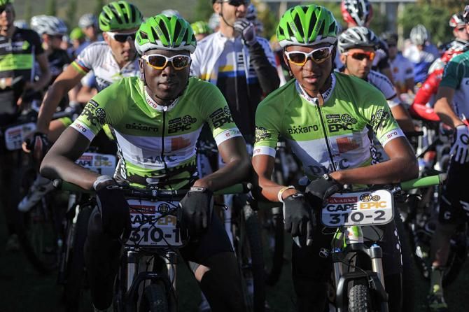 Prince Maseko and Phillimon Sebona, wearers of the Exxaro Development leaders jersey pose before the start