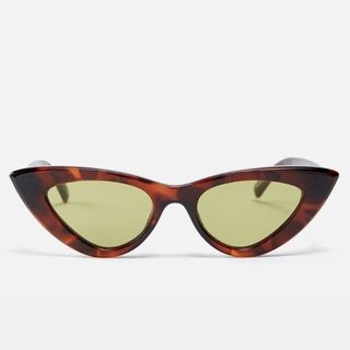 flat lat image of sunglasses