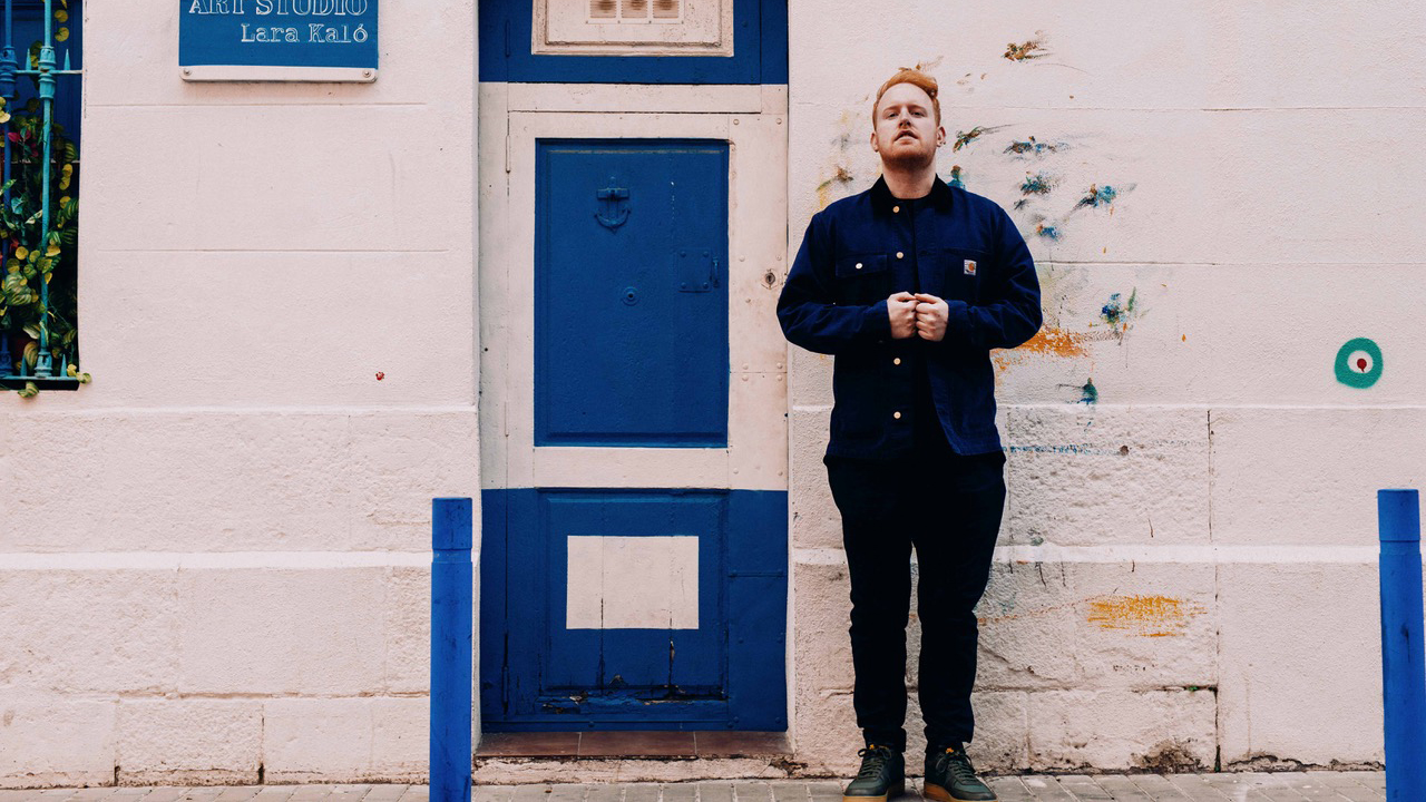 Gavin James