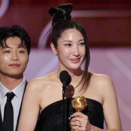 EJAE gives the speech for Best Original Song at the 2026 Golden Globes.