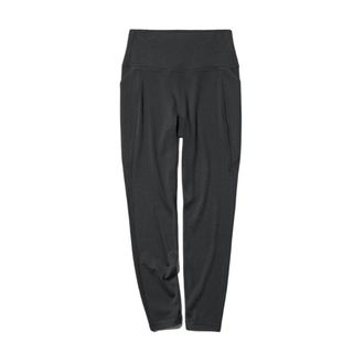 UNIQLO black gym leggings with pockets