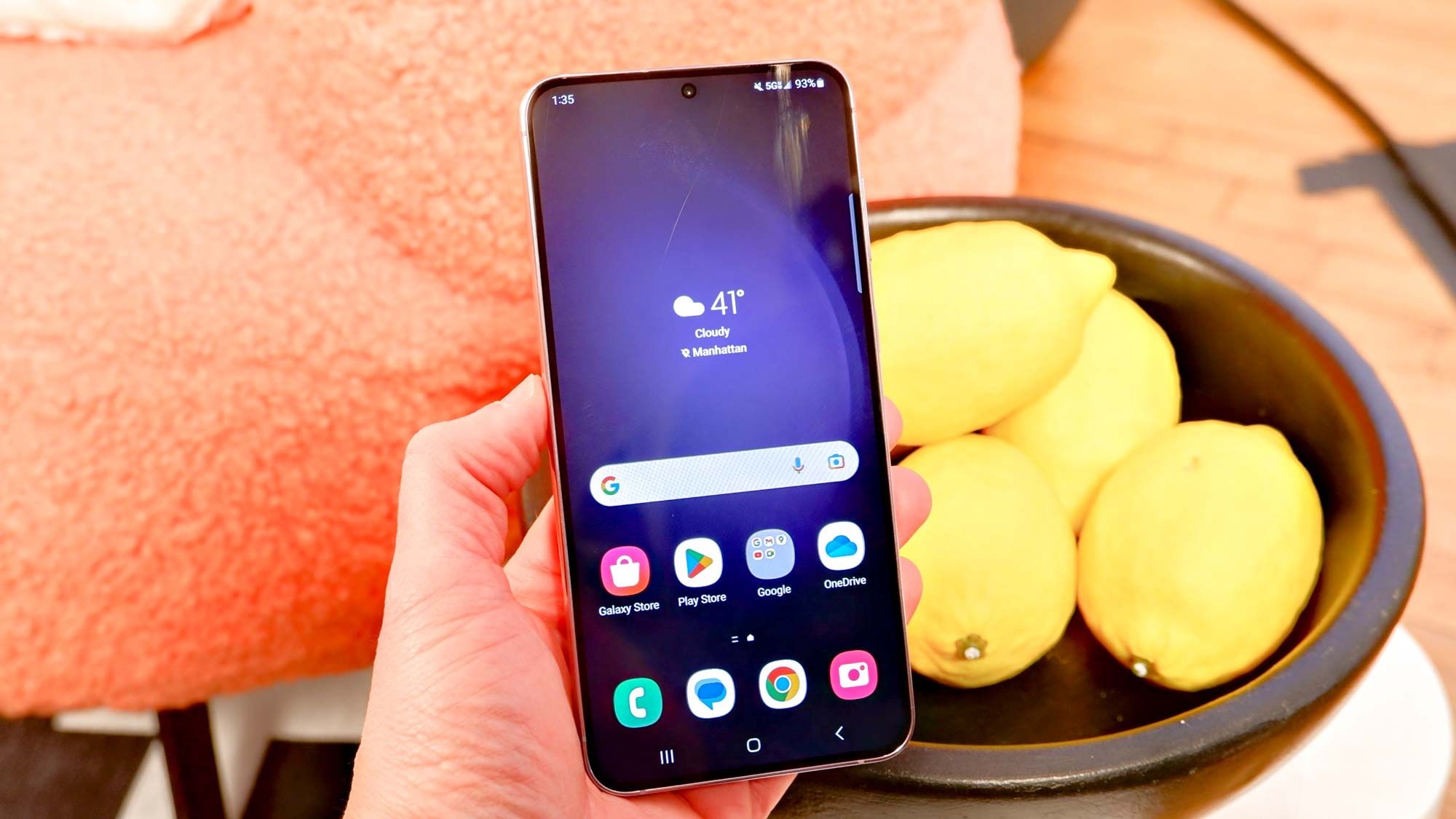 Samsung may finally offer a vertical app drawer in One UI 7 | Tom's Guide