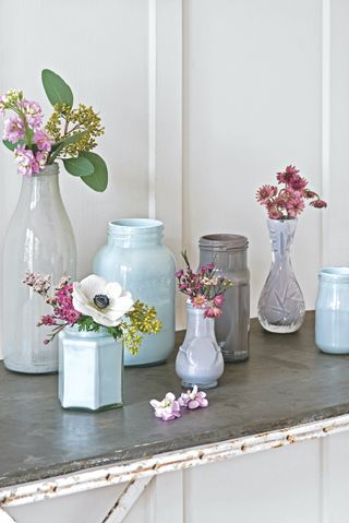 Jars decorated with pastel paint
