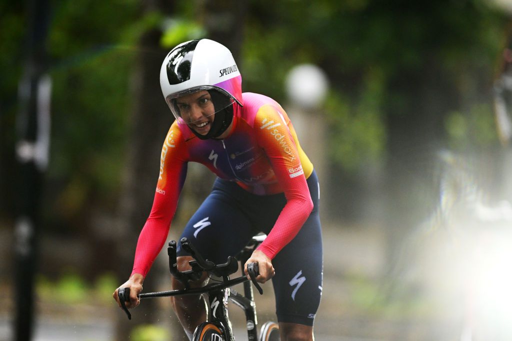 CHIANCIANO ITALY JUNE 30 Barbara Guarischi of Italy and Team SD Worx sprints during the 34th Giro dItalia Donne 2023 Stage 1 a 44km individual time trial from Chianciano to Chianciano on June 30 2023 in Chianciano Italy Photo by Dario BelingheriGetty Images