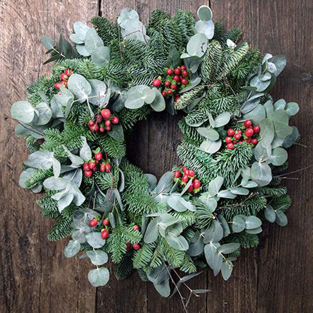 Philippa Craddock DIY Christmas wreath is a craft sensation | Ideal Home