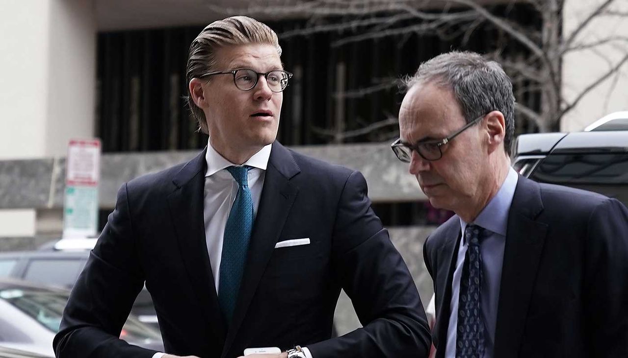 Alex van der Zwaan appears for sentencing over lying to Mueller investigation