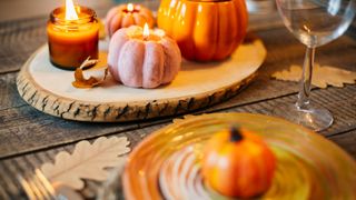 Thanksgiving table decorations