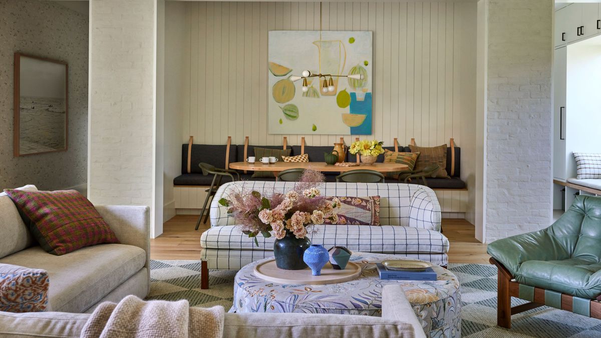 Do My Sofas Have to Match? A Verdict From Interior Designers | Livingetc