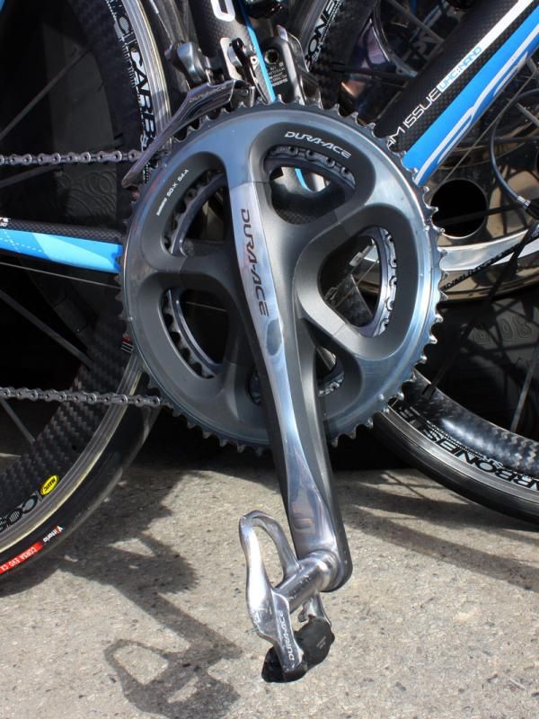 Tyler Farrar (Garmin-Transitions) is using 175mm-long Shimano Dura-Ace cranks.