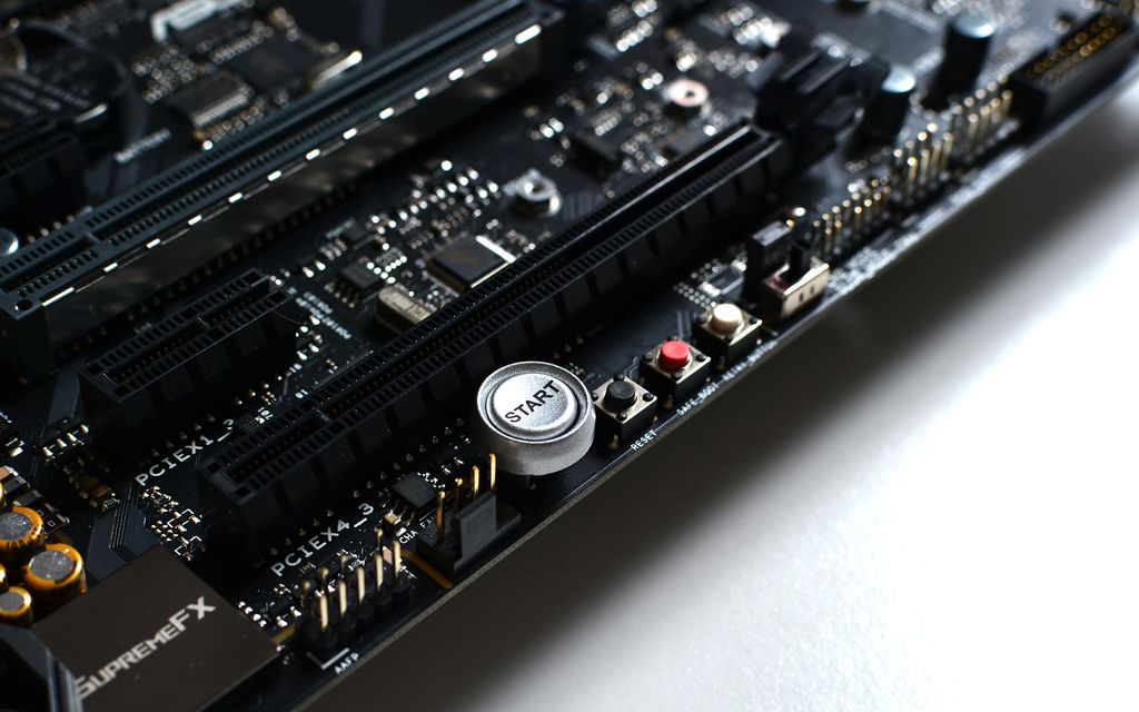 AMD Ryzen Overclocked BCLK Frequency