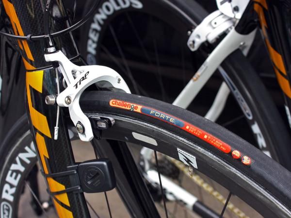 The Fuji-Servetto team's Fuji bikes feature Reynolds carbon wheels, Challenge tubulars, and TRP R970SL magnesium brake calipers.