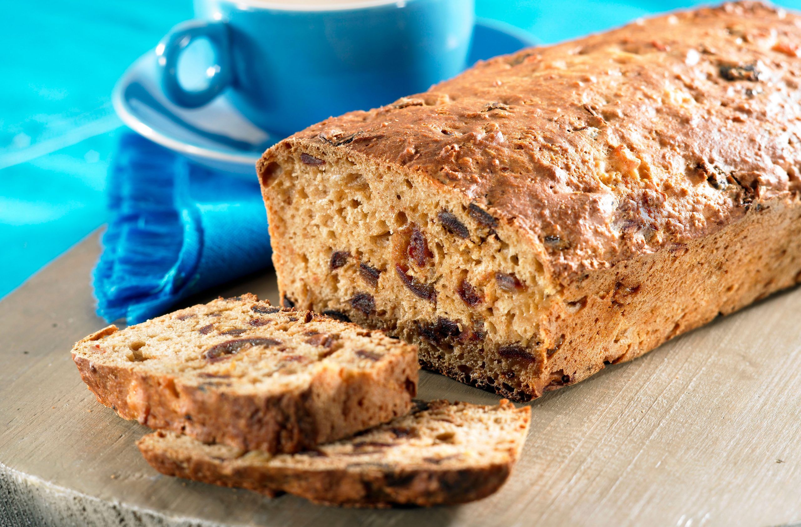 Date and apple loaf recipe