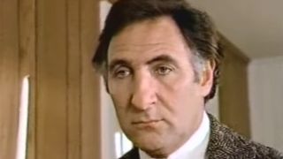 Judd Hirsch in Dear John