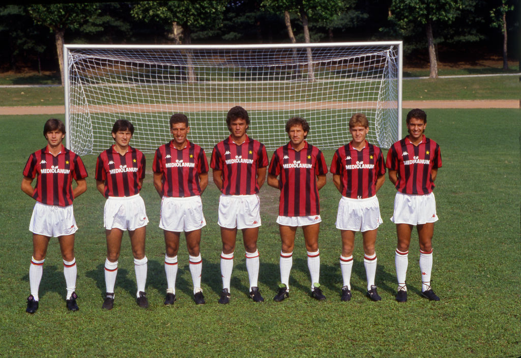 Filippo Galli, Walter Bianchi, Mauro Tassotti, Paolo Maldini, Franco Baresi, Roberto Mussi and Alessandro Costacurta were among Milan's defensive options in 1987