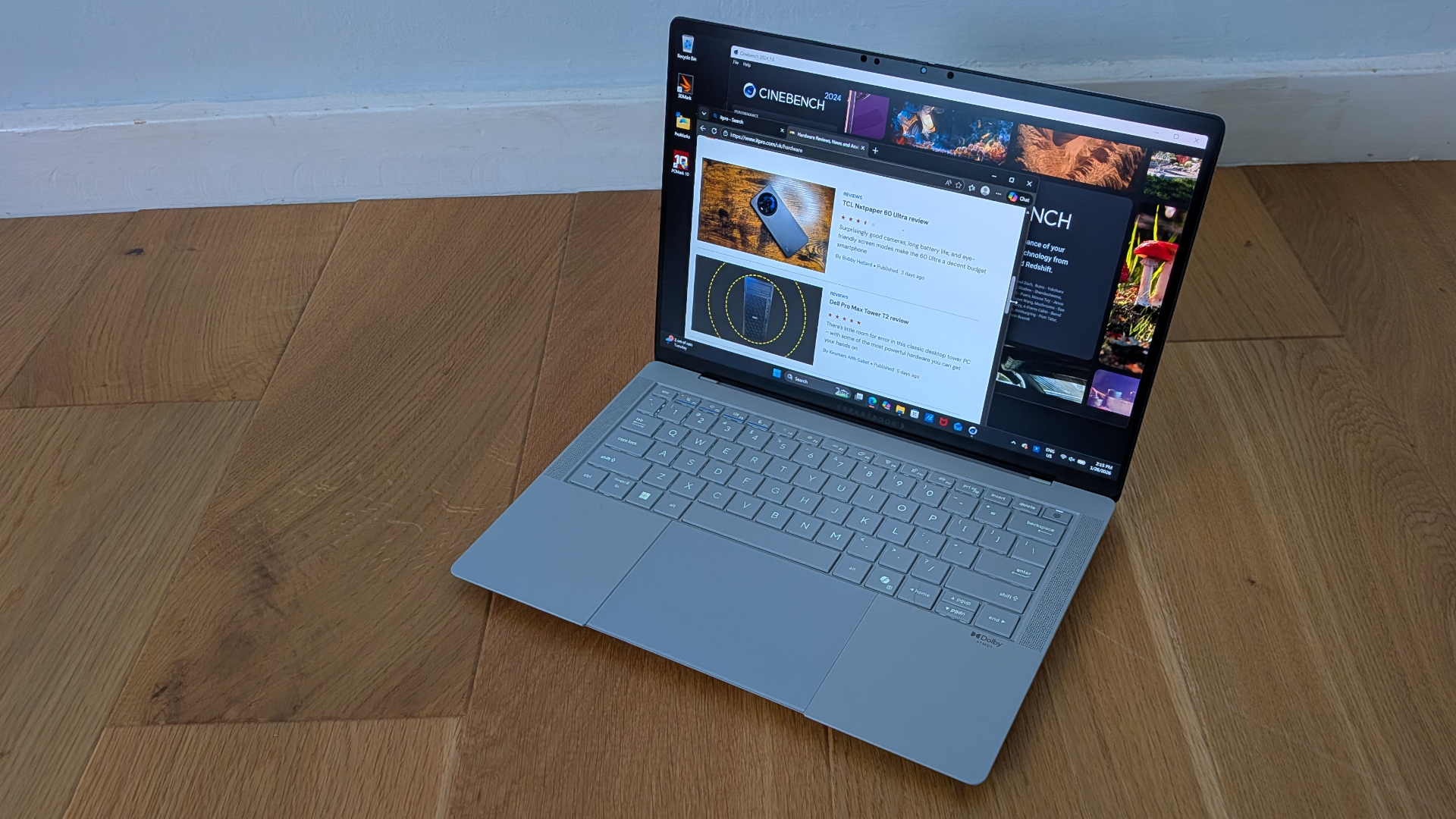 The Asus ExpertBook Ultra on a desk