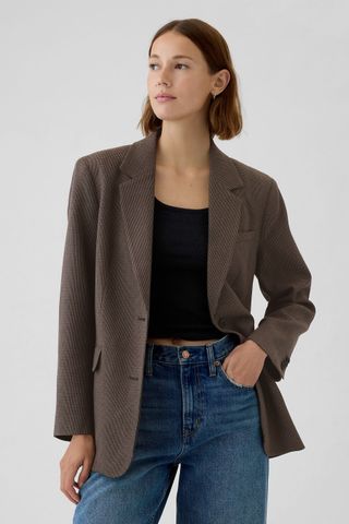 Lässiger braun karierter Blazer