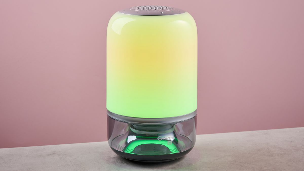 The Govee Table Lamp 2 Pro x Sound by JBL is displaying and gradient of green and yellow.