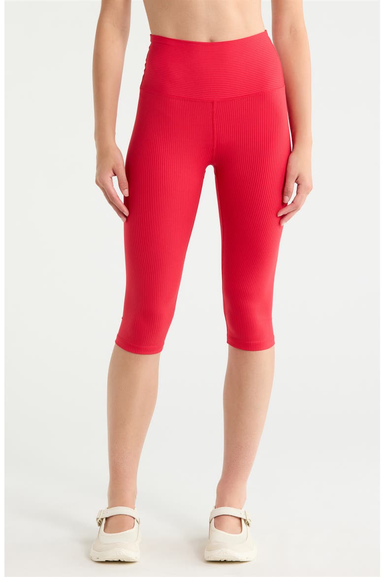 Ribbed High Waist Capri Leggings