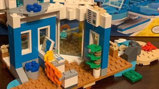 Lego Fly with Dodo Airlines office and beach