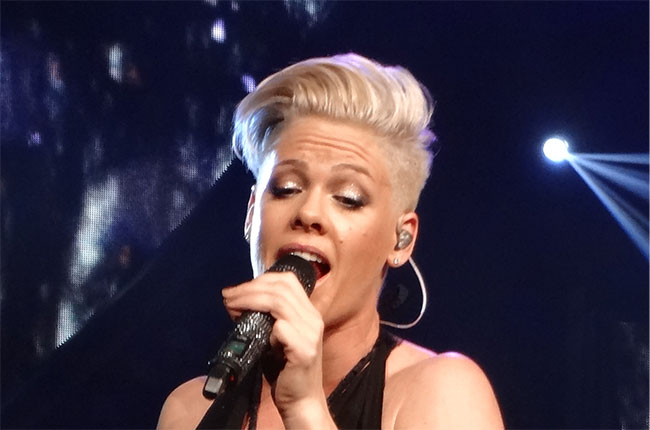 pink, us singer, wine