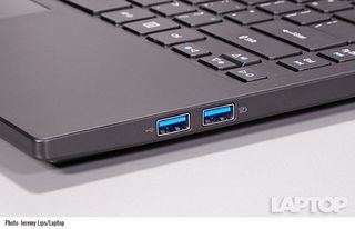 Acer TravelMate P648 ports