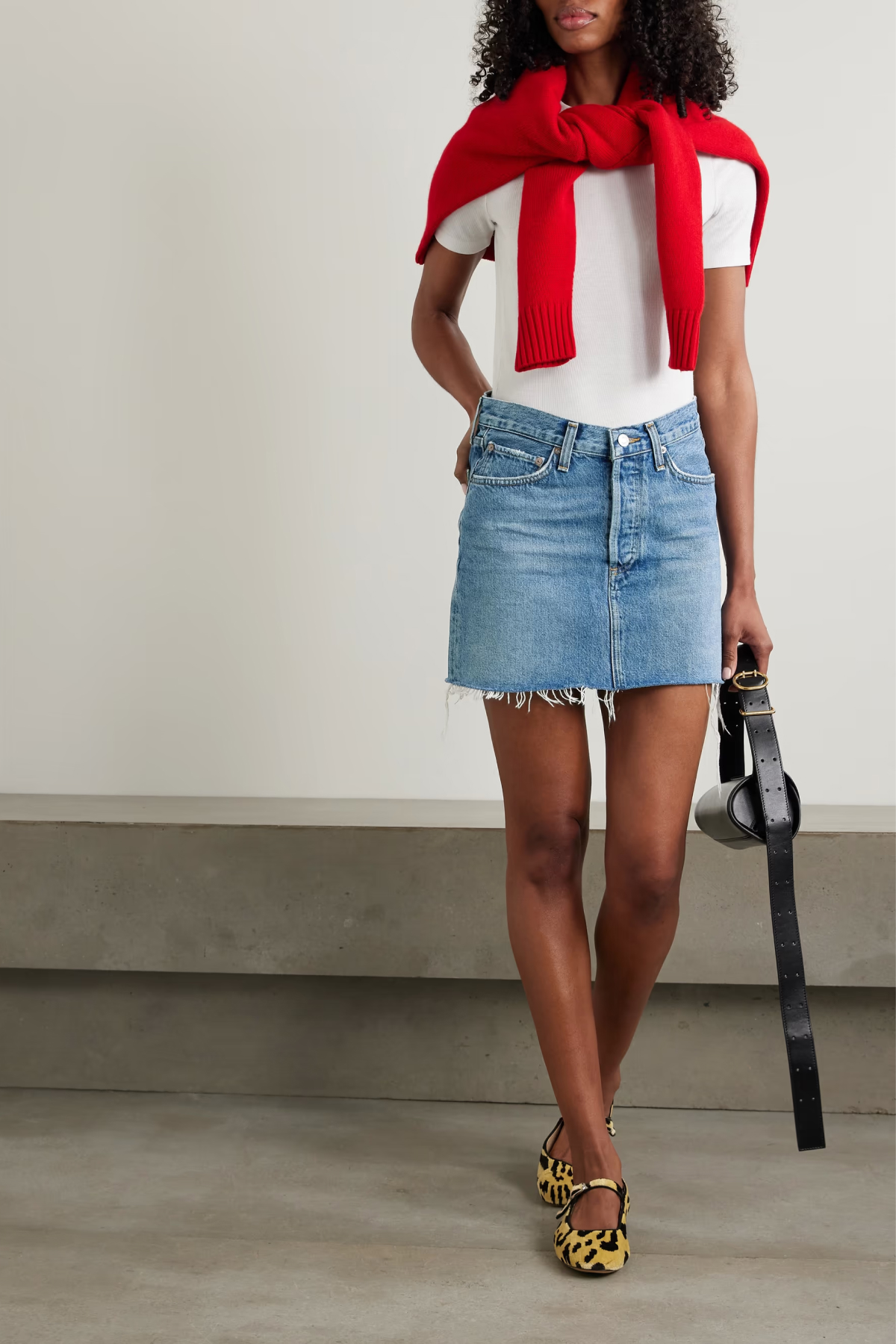 AGOLDE V-Waist Frayed Denim Mini Skirt