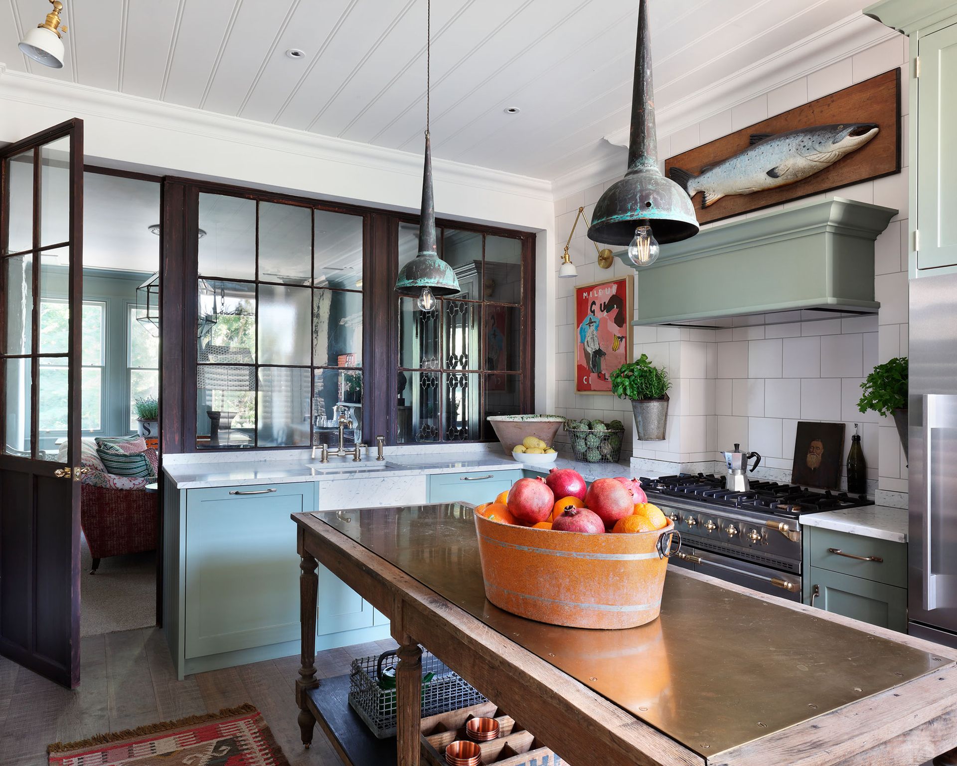 Glass partition walls for pantry and kitchens