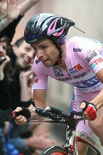 Giovanni Visconti (Quick Step) kept the pink jersey.