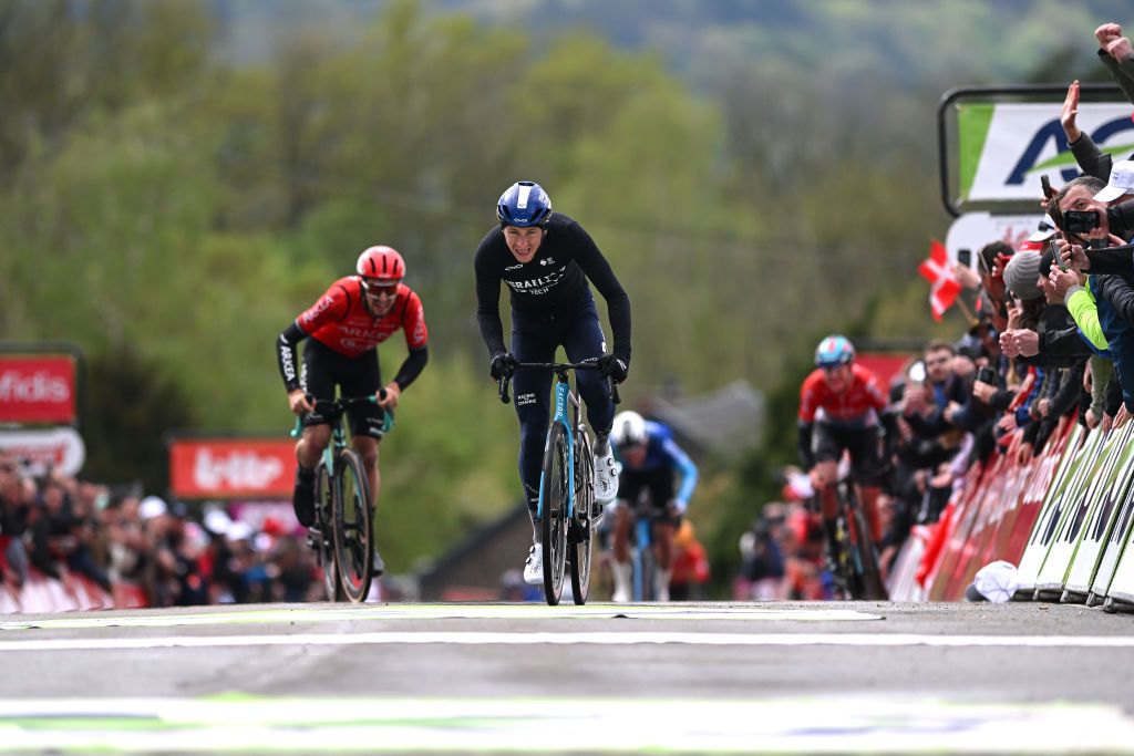 HUY BELGIUM APRIL 17 Stephen Williams of The United Kingdom and Team Israel Premier Tech sprints at finish line to win the race during the 88th La Fleche Wallonne 2024 Mens Elite a 1986km one day race from Charleroi to Huy UCIWT on April 17 2024 in Huy Belgium Photo by Dario BelingheriGetty Images