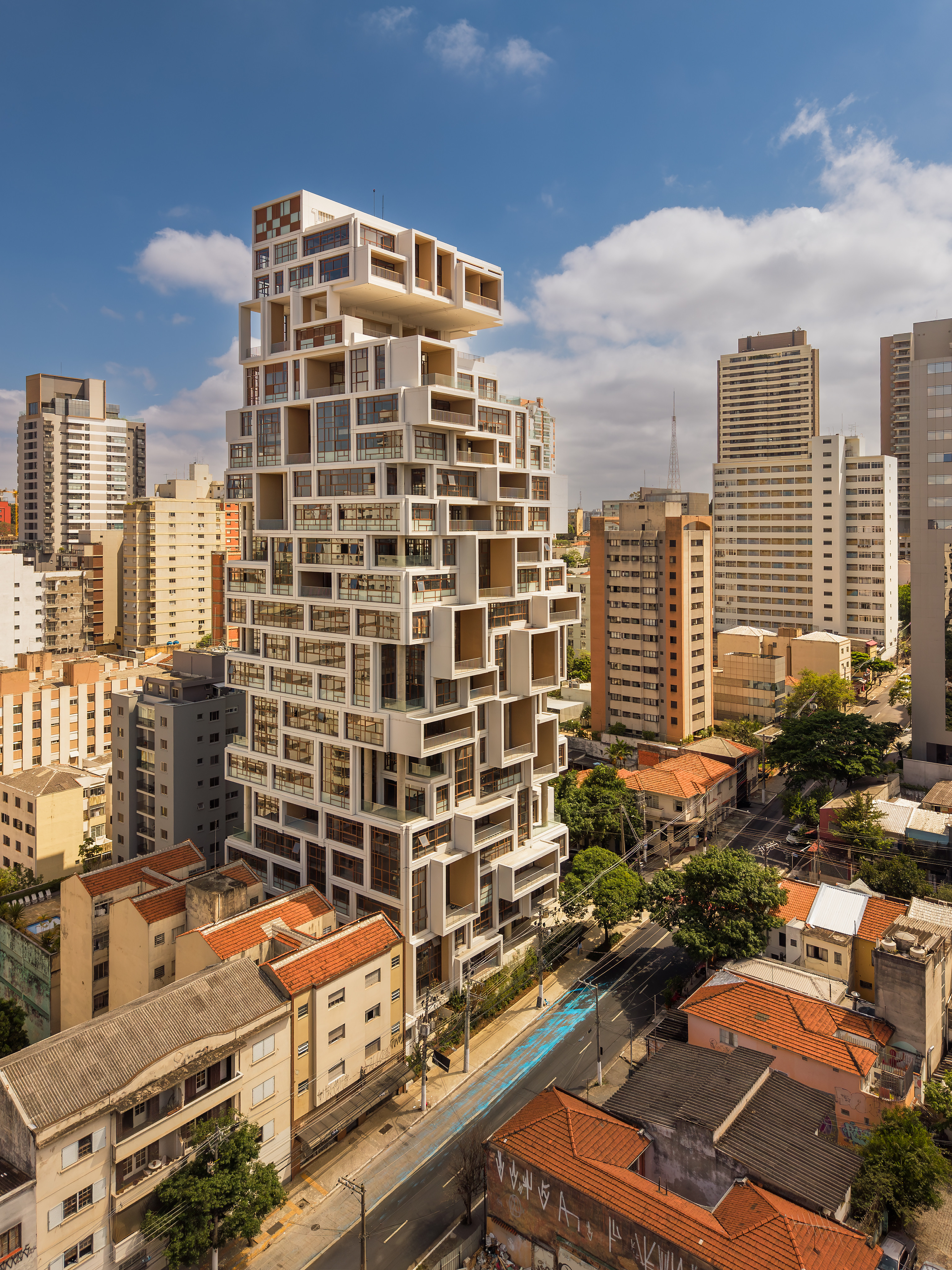 Valente, S&amp;atilde;o Paulo
