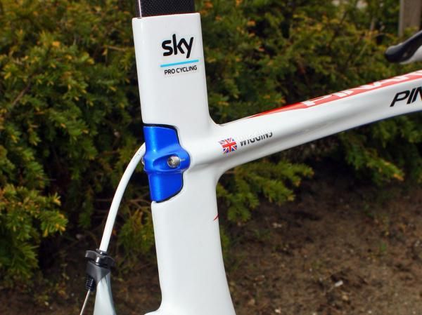 The seat binder is neatly integrated into the frame's overall shape.