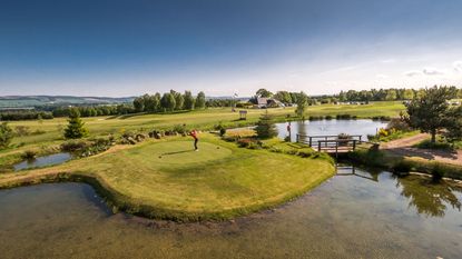 Award-Winning Perthshire Golf Club Put On Market For £1.4 million