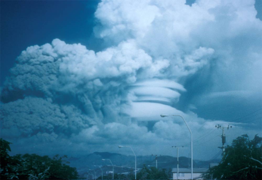 mount pinatubo eruption damage